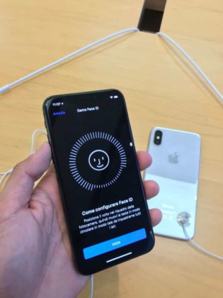 iPhone X Prime Impressioni Tindaro Battaglia - Evidenza