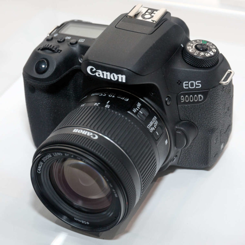 Recensione Canon EOS 750D aggiornata a Aprile 2025