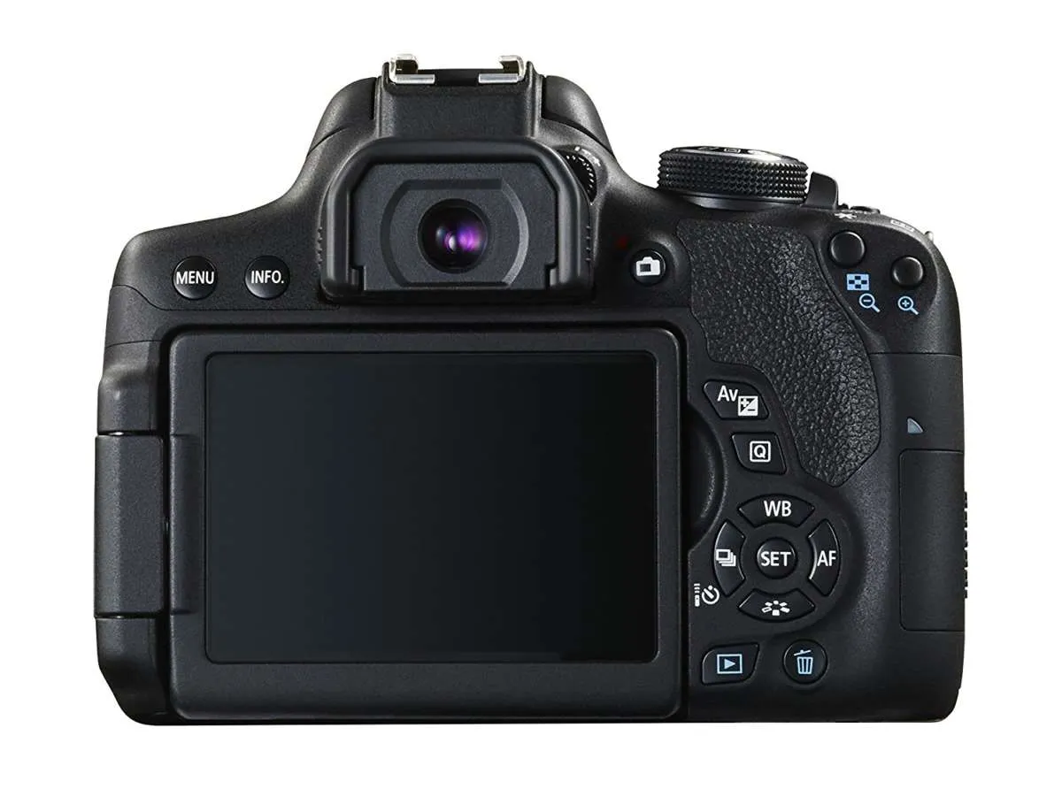 recensione canon eos 750d