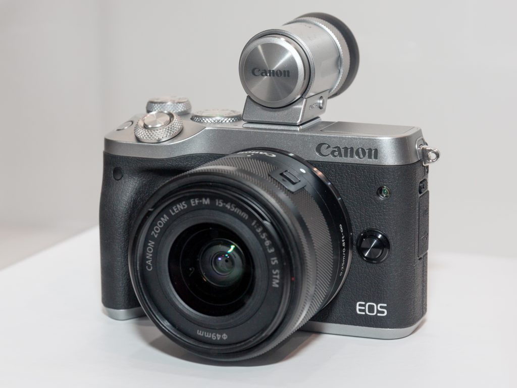 mirrorless canon