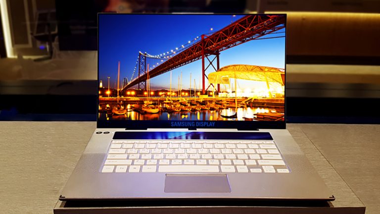 Samsung, ecco i display OLED a 90 Hz per i notebook